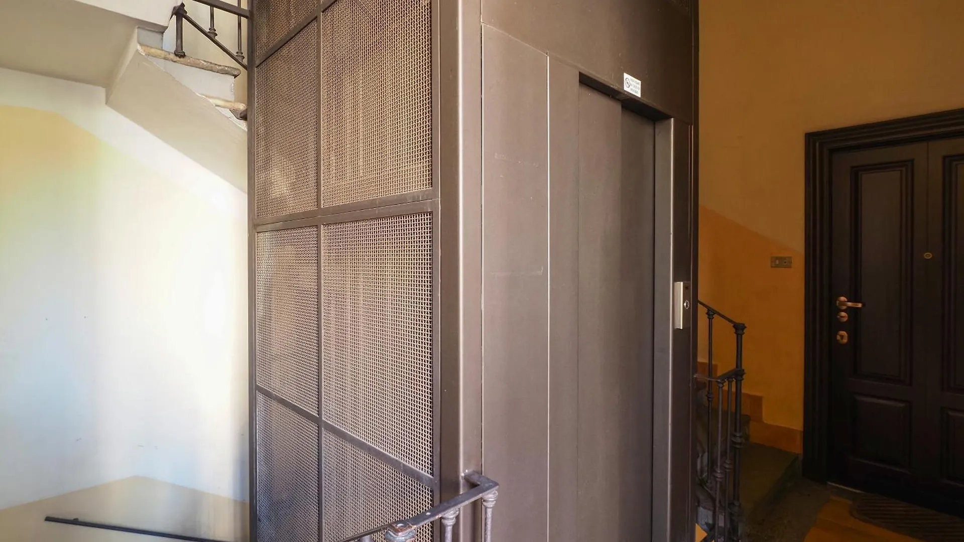Primopiano - Frisi Apartment Milan 0*,  Italy